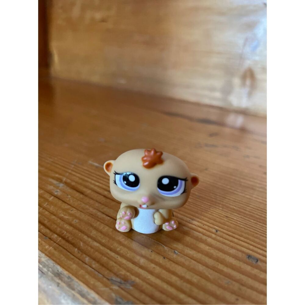 Hasbro Littlest Pet Shop tan hamster #1479